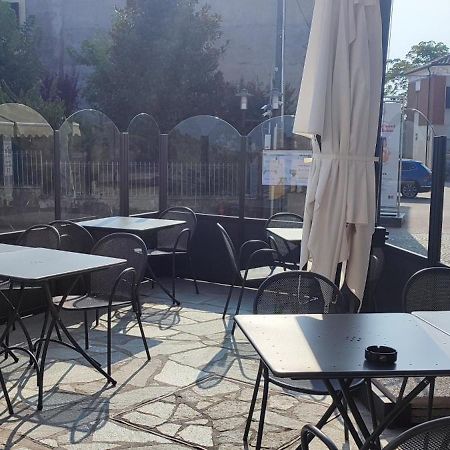Il Canto Del Gallo Casa Vacanze Ristorante Pizzeria Cassinasco Exterior foto