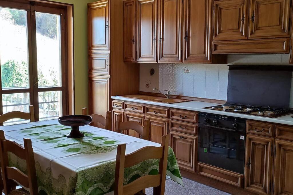Il Canto Del Gallo Casa Vacanze Ristorante Pizzeria Cassinasco Exterior foto